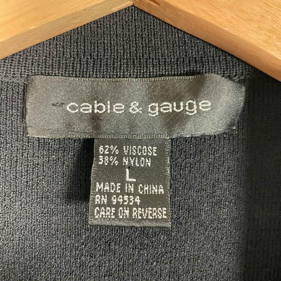 🍂🍁 Cable & Gauge Wrap Top LARGE Sleeveless Knit V-Neck Tie Capsule Office - Picture 7 of 9